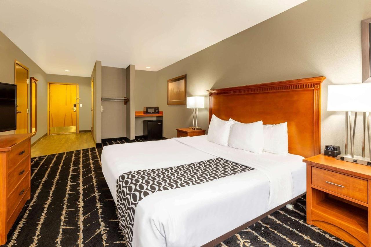 La Quinta By Wyndham Vancouver Eksteriør bilde